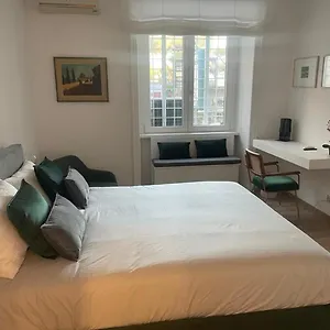 https://suite-guido-reni.it-romehotels.com